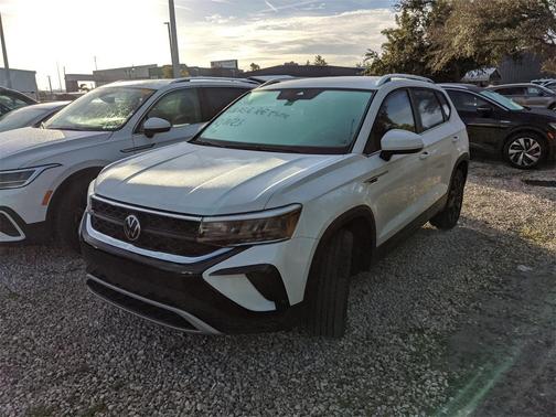 2022 Volkswagen Taos 1.5T SE