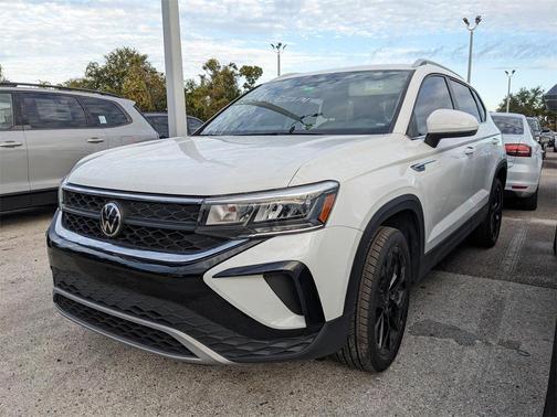 2022 Volkswagen Taos 1.5T SE