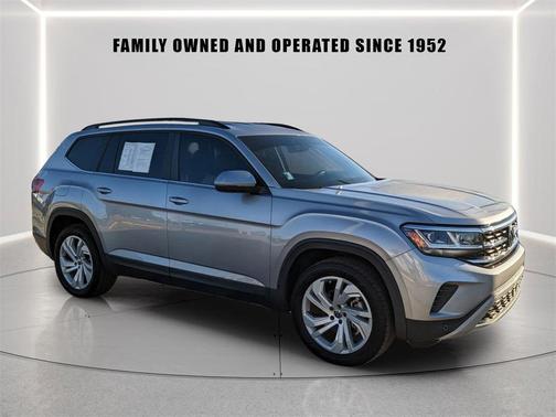 2022 Volkswagen Atlas 3.6L SE w/Technology