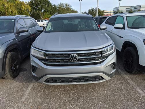 2022 Volkswagen Atlas 3.6L SE w/Technology