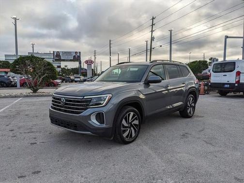2024 Volkswagen Atlas 2.0T SE w/Technology