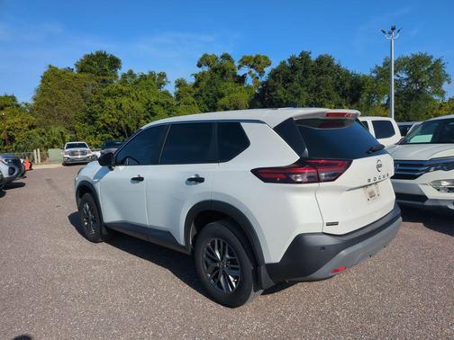 Glacier White 2023 Nissan Rogue S