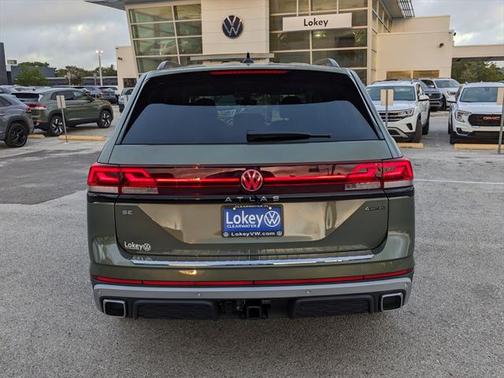 2025 Volkswagen Atlas 2.0T Peak Edition
