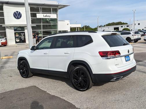 2022 Volkswagen Atlas 2.0T SE w/Technology