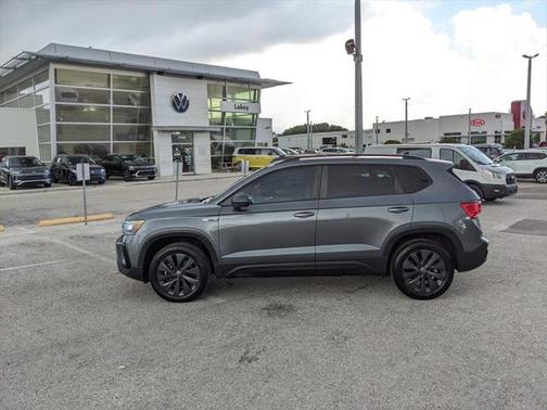 2022 Volkswagen Taos 1.5T S