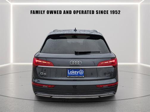 2023 Audi Q5 40 Premium