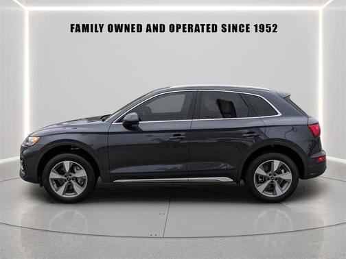 2023 Audi Q5 40 Premium