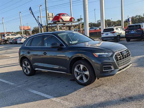 2023 Audi Q5 40 Premium