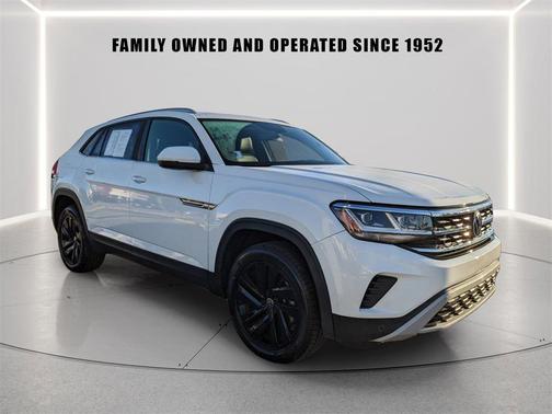 2022 Volkswagen Atlas Cross Sport 2.0T SE w/Technology