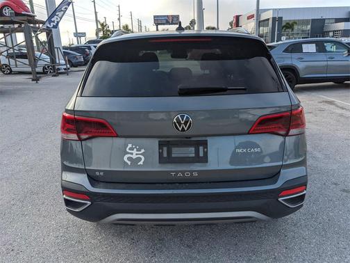 2023 Volkswagen Taos 1.5T SE