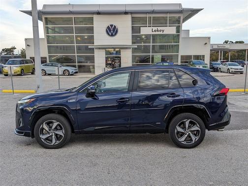 2023 Toyota RAV4 Prime SE