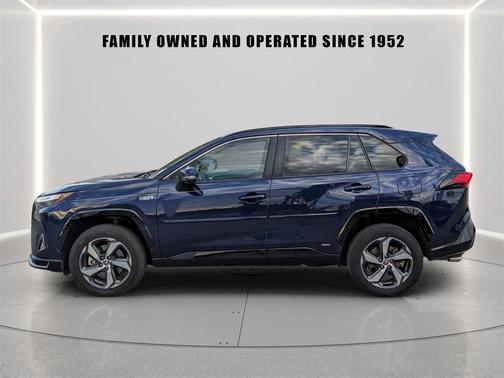 2023 Toyota RAV4 Prime SE
