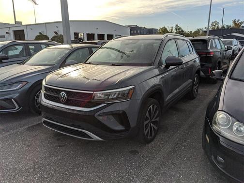 2023 Volkswagen Taos 1.5T SE