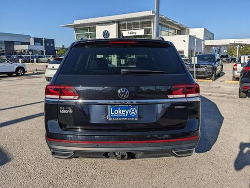 2022 Volkswagen Atlas 3.6L SE w/Technology
