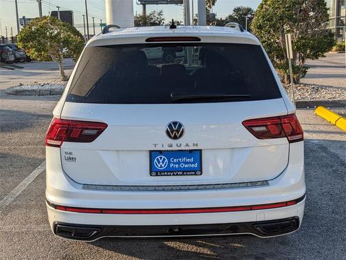 2023 Volkswagen Tiguan 2.0T SE R-Line Black