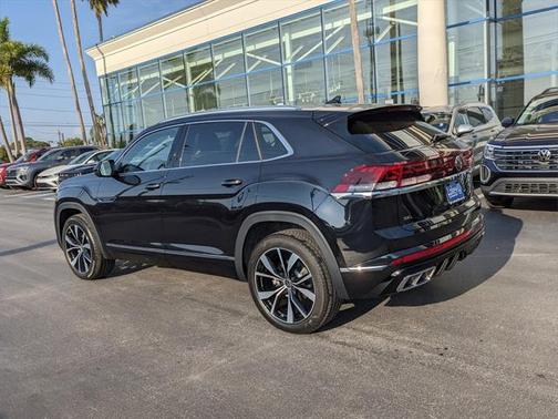 2025 Volkswagen Atlas Cross Sport 2.0T SEL Premium