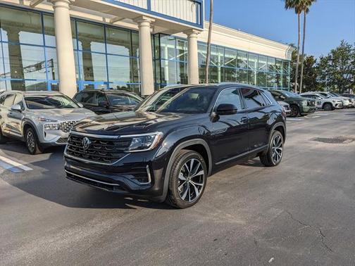 2025 Volkswagen Atlas Cross Sport 2.0T SEL Premium
