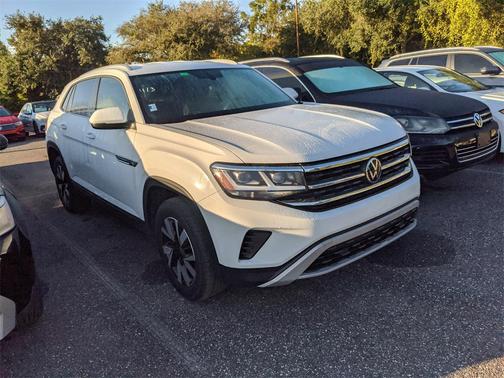 2022 Volkswagen Atlas Cross Sport 2.0T SE