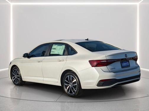 Opal White Pearl 2026 Volkswagen Jetta 1.4T SE