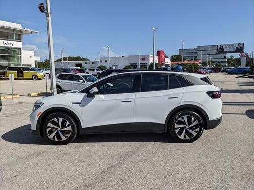 2025 Volkswagen ID.4 Pro
