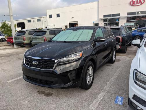 2019 Kia Sorento L