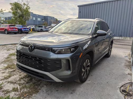 2025 Volkswagen Tiguan 2.0T S