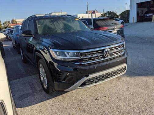 2023 Volkswagen Atlas 3.6L SE w/Technology