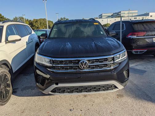 2023 Volkswagen Atlas 3.6L SE w/Technology