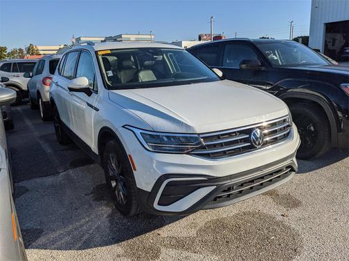 2022 Volkswagen Tiguan 2.0T SE