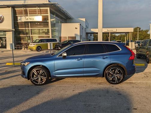 2018 Volvo XC60 T6 R-Design