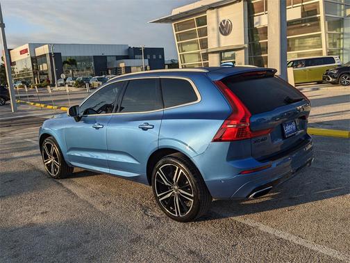 2018 Volvo XC60 T6 R-Design