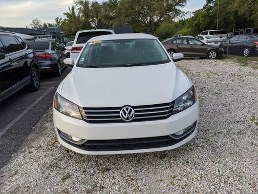 2015 Volkswagen Passat 1.8T Limited Edition