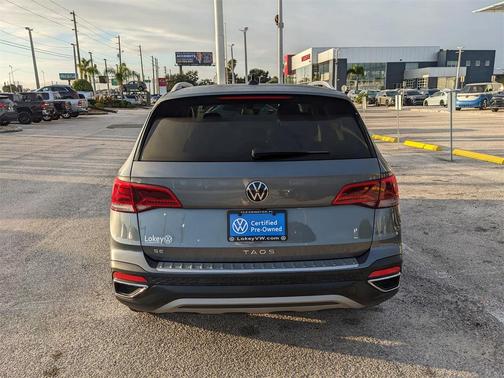 2023 Volkswagen Taos 1.5T SE