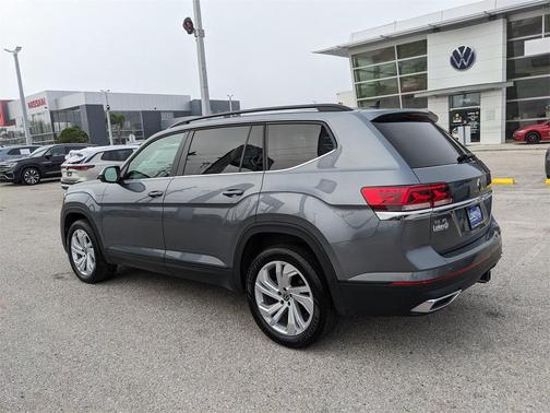 2023 Volkswagen Atlas 3.6L SE w/Technology