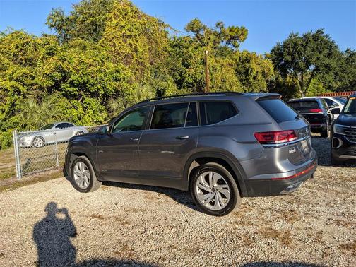 2023 Volkswagen Atlas 3.6L SE w/Technology