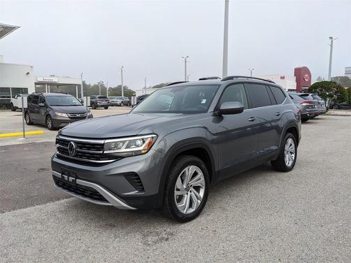 2023 Volkswagen Atlas 3.6L SE w/Technology