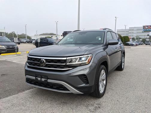 2023 Volkswagen Atlas 3.6L SE w/Technology