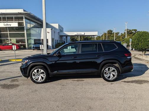 2023 Volkswagen Atlas 3.6L SE w/Technology