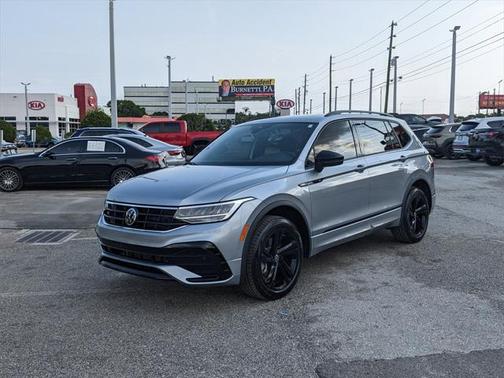 2024 Volkswagen Tiguan 2.0T SE R-Line Black 4MOTION