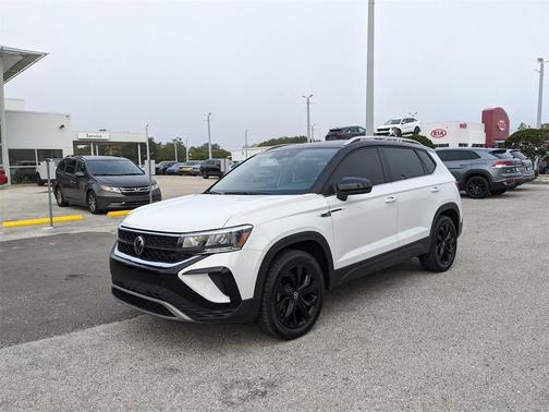 2023 Volkswagen Taos 1.5T SE