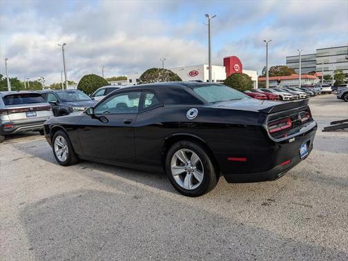 2023 Dodge Challenger SXT