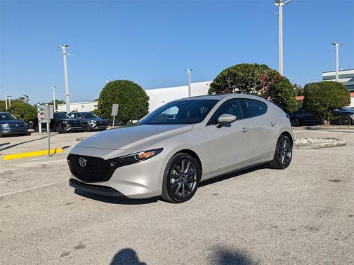 2025 Mazda Mazda3 FWD w/Preferred Package