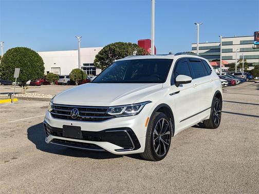 2023 Volkswagen Tiguan 2.0T SEL R-Line 4MOTION