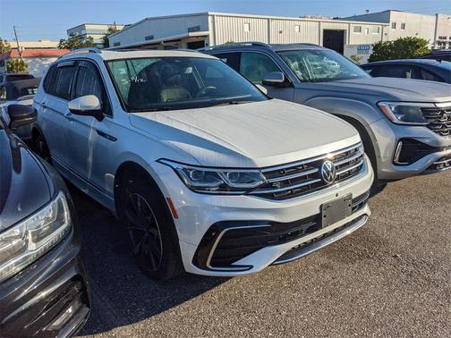2023 Volkswagen Tiguan 2.0T SEL R-Line 4MOTION