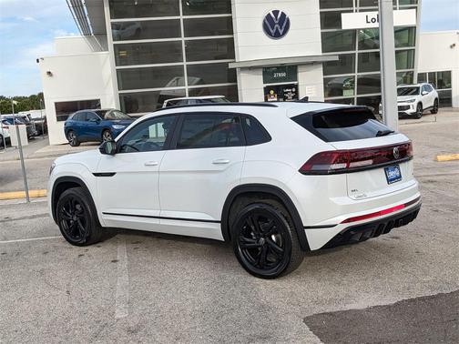 2026 Volkswagen Atlas Cross Sport 2.0T SEL