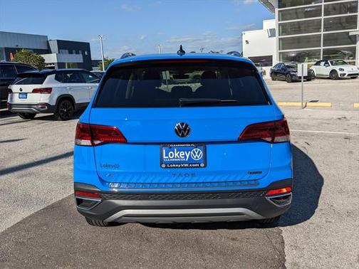 2024 Volkswagen Taos 1.5T SE
