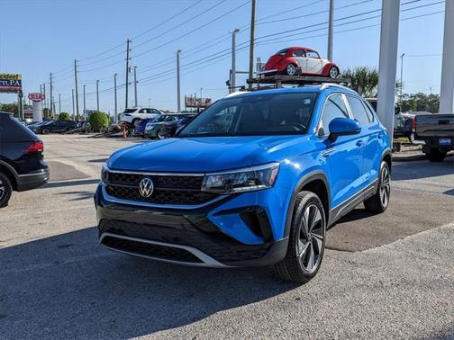 2024 Volkswagen Taos 1.5T SE