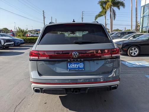 2024 Volkswagen Atlas 2.0T SEL