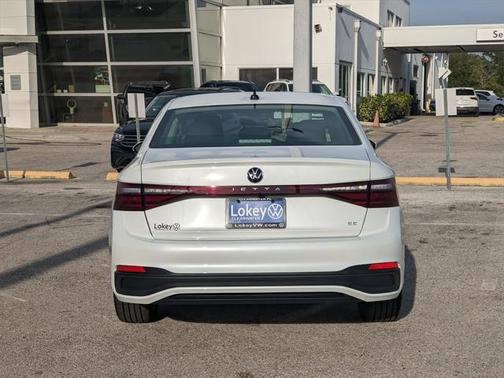 2025 Volkswagen Jetta 1.5T SE