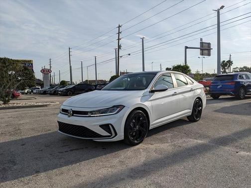 2025 Volkswagen Jetta 1.5T SE